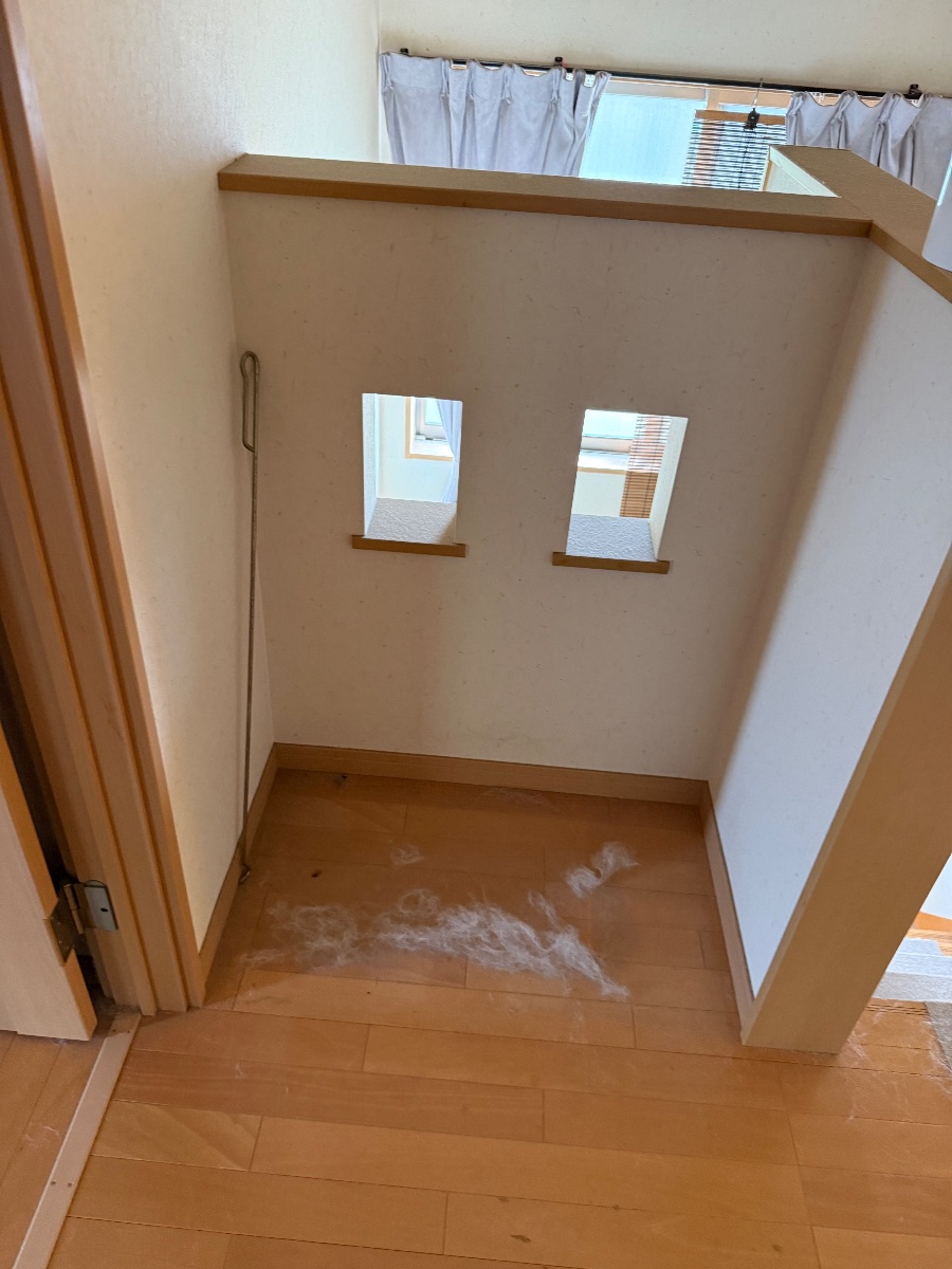 井原市 不用品回収後のスッキリした廊下