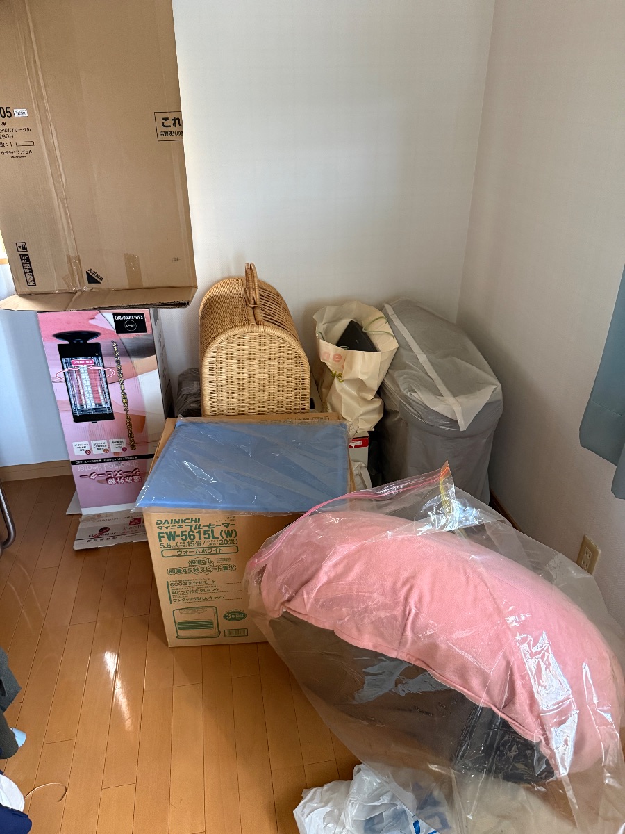 井原市 不用品回収前の2階のお部屋（別室）の様子